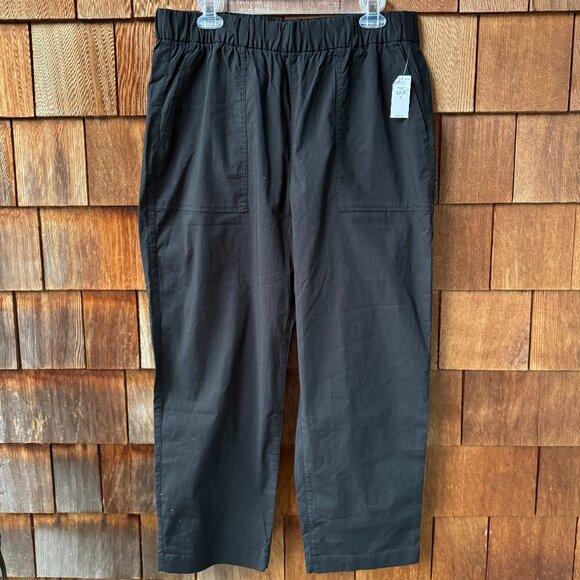 GAP Pants - NWT GAP Black Pull On Elastic Waist Off Duty Trousers in Women's Large